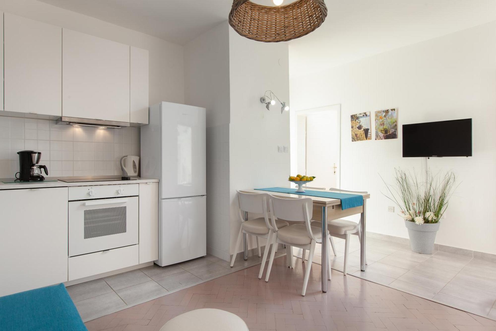 Apartments Marilka Подгора Екстериор снимка